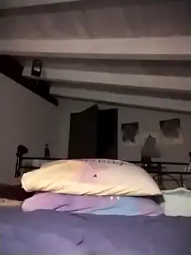 divinaerotica online show from November 2025 09:24:02 PM