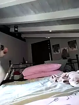 divinaerotica online show from February 2026 02:25:02 PM