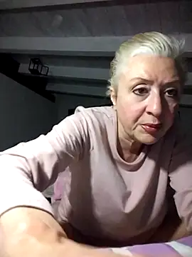 divinaerotica online show from March 2026 08:10:01 PM