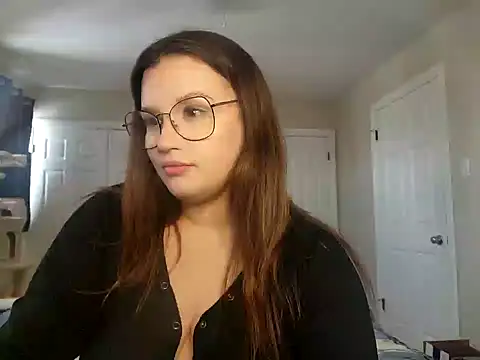Snapshot of MrsJess chatting on January 2025 10:06:01 PM MrsJess online show from January 2025 10:06:01 PM