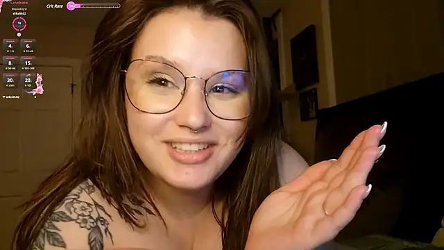Snapshot of MrsJess chatting on February 2025 05:10:01 AM MrsJess online show from February 2025 05:10:01 AM