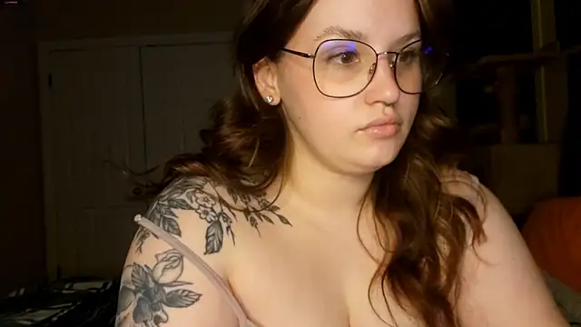 Snapshot of MrsJess chatting on March 2025 02:15:01 AM MrsJess online show from March 2025 02:15:01 AM