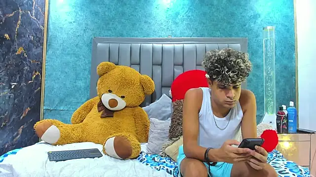 Sexys Hornys Boys online show from January 2025 12:54:01 AM