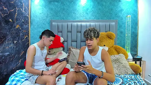 Sexys Hornys Boys online show from February 2025 10:54:01 PM