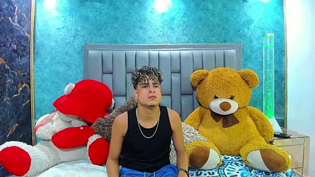 Sexys Hornys Boys online show from February 2025 10:28:02 PM