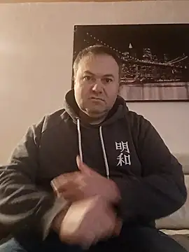 Pourleplasirs online show from February 2025 10:54:01 PM