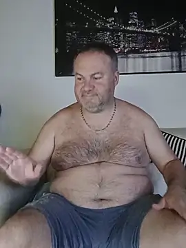 Snapshot of Pourleplasirs chatting on May 2026 12:35:02 PM Pourleplasirs online show from May 2026 12:35:02 PM