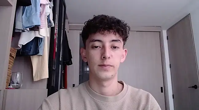 miketwink online show from March 2025 10:10:01 PM