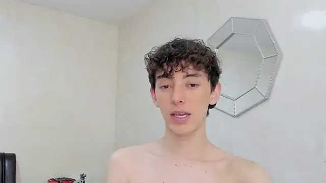 miketwink online show from December 2025 05:03:02 AM