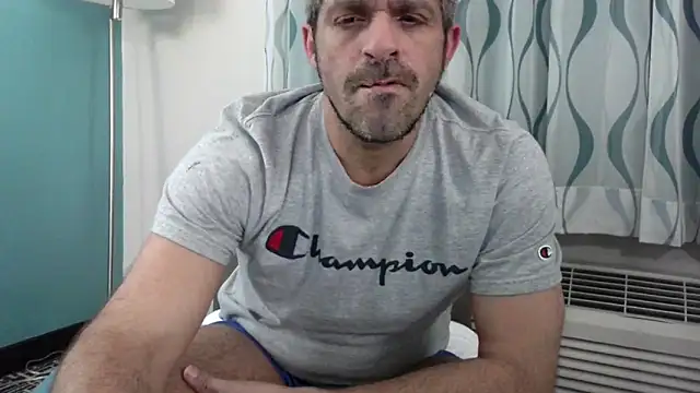 Troyt87 online show from November 2025 06:13:01 AM