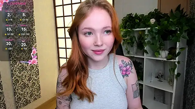 Snapshot of Maya_Light chatting on February 2025 07:49:01 AM Maya Light online show from February 2025 07:49:01 AM