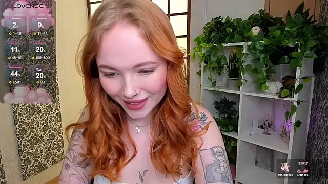 Snapshot of Maya_Light chatting on February 2025 04:53:01 AM Maya Light online show from February 2025 04:53:01 AM
