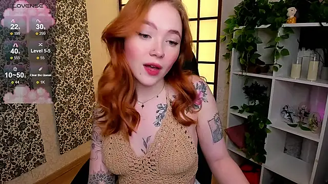 Snapshot of Maya_Light chatting on February 2025 01:47:02 AM Maya Light online show from February 2025 01:47:02 AM
