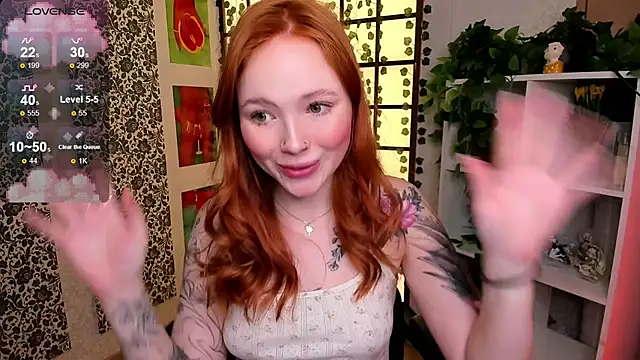 Snapshot of Maya_Light chatting on March 2025 01:43:01 AM Maya Light online show from March 2025 01:43:01 AM