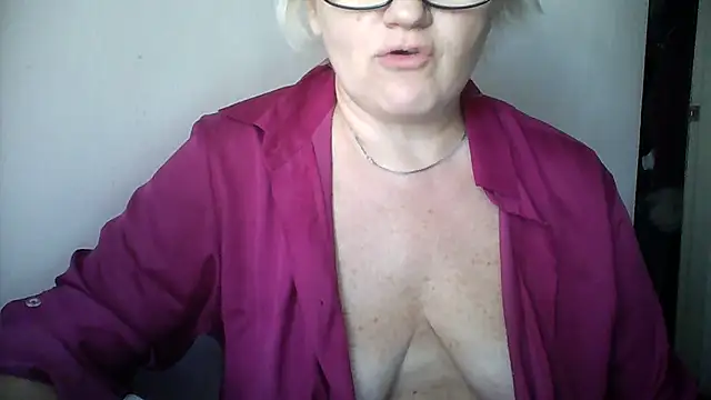 Mayya4321 online show from September 2025 09:12:01 AM