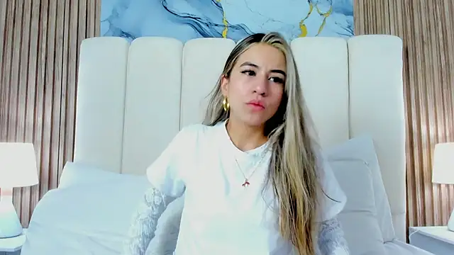 Ariana greenblat online show from March 2026 05:12:01 PM