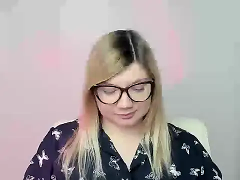 Lola moree online show from October 2025 11:43:01 AM