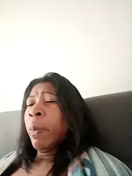 Zaira Rose  online show from February 2026 01:18:01 PM