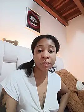 Snapshot of Zaira_Rose_ chatting on July 2026 11:36:01 AM Zaira Rose online show from July 2026 11:36:01 AM
