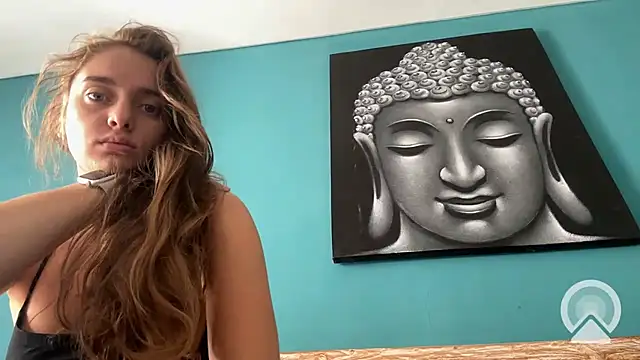 Snapshot of valure_lera chatting on March 2025 02:39:02 AM valure lera online show from March 2025 02:39:02 AM