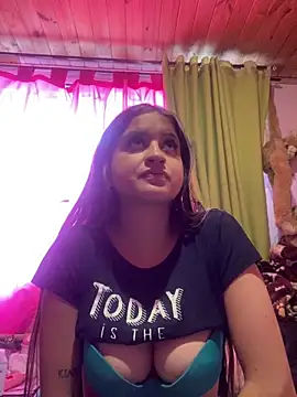 Miliboobs  online show from March 2025 06:18:01 PM