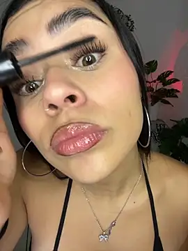 meli ortiz  online show from November 2025 03:24:02 PM