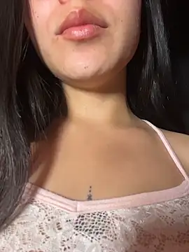 eileensophi online show from February 2026 02:19:01 AM