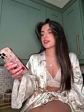 cute carly  online show from February 2025 05:42:02 PM