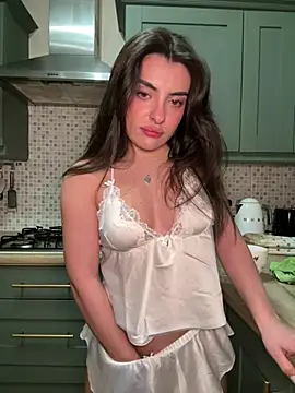 cute carly  online show from March 2025 10:05:01 PM