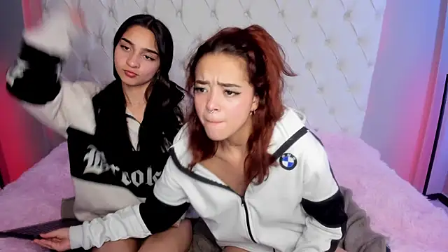 violet thomson online show from March 2025 07:55:02 AM