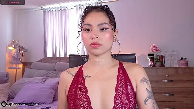 Marivimichel1 online show from October 2025 07:03:02 PM