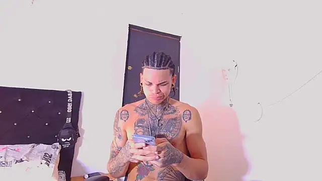 hot man05 online show from January 2026 07:59:02 PM