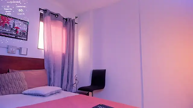 amanda29 online show from April 2026 07:07:01 PM