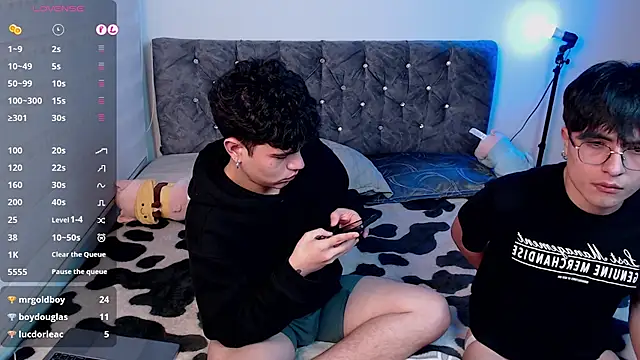 stiven and ale online show from February 2025 10:49:02 AM