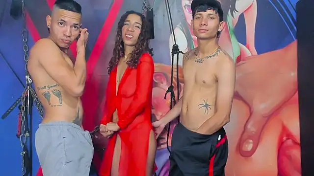 Snapshot of Destroy_the_bimbo1 chatting on October 2025 07:23:01 PM Destroy the bimbo1 online show from October 2025 07:23:01 PM