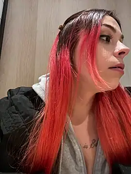 ToxicBarbieDoll online show from March 2025 03:51:02 PM