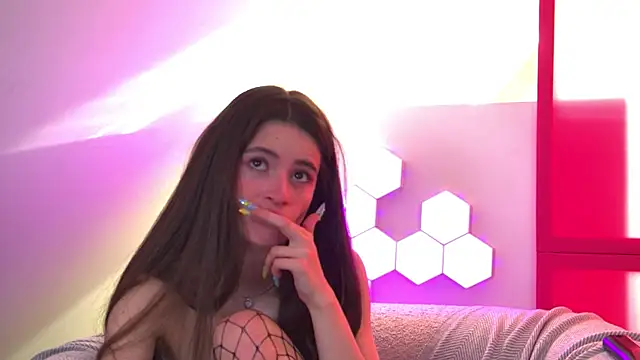 AmeliaFlares online show from April 2026 06:29:02 AM