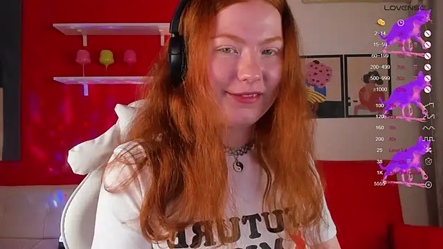 SophieOuld online show from September 2025 03:19:02 AM