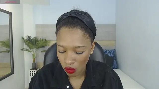 brendathompson  online show from October 2025 02:19:01 AM