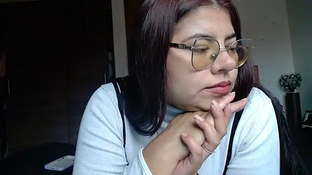 viccky vick online show from February 2026 05:31:01 PM