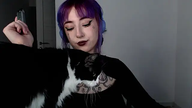 purplewitch online show from February 2026 12:04:02 PM