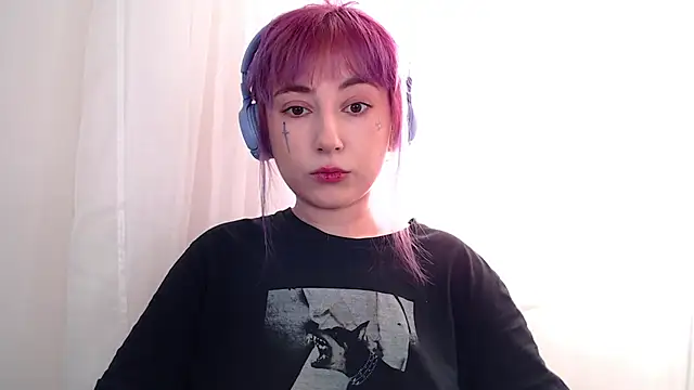 purplewitch online show from February 2026 04:07:01 AM