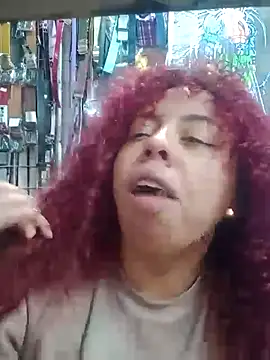 Snapshot of alexandraluv chatting on February 2025 03:29:01 PM alexandraluv online show from February 2025 03:29:01 PM