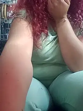 Snapshot of alexandraluv chatting on February 2025 11:36:02 PM alexandraluv online show from February 2025 11:36:02 PM