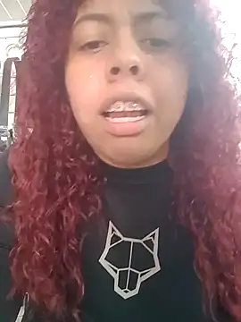 Snapshot of alexandraluv chatting on February 2025 02:44:01 PM alexandraluv online show from February 2025 02:44:01 PM