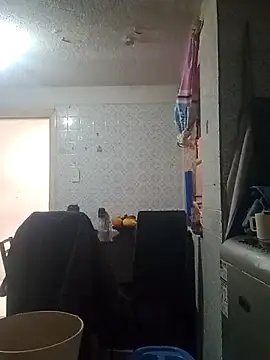 Snapshot of alexandraluv chatting on February 2025 04:10:01 PM alexandraluv online show from February 2025 04:10:01 PM