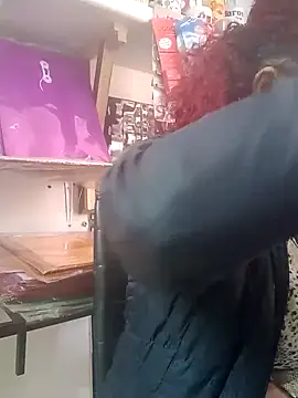 Snapshot of alexandraluv chatting on March 2025 05:05:02 PM alexandraluv online show from March 2025 05:05:02 PM