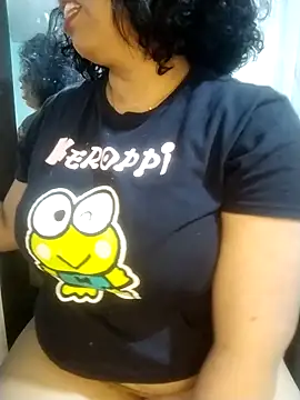 Snapshot of alexandraluv chatting on September 2025 09:20:02 PM alexandraluv online show from September 2025 09:20:02 PM