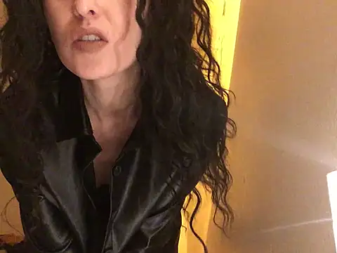 Snapshot of seductress444 chatting on January 2025 01:22:02 AM seductress444 online show from January 2025 01:22:02 AM