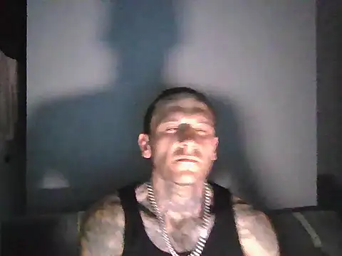 cruz815 online show from November 2025 07:03:03 PM